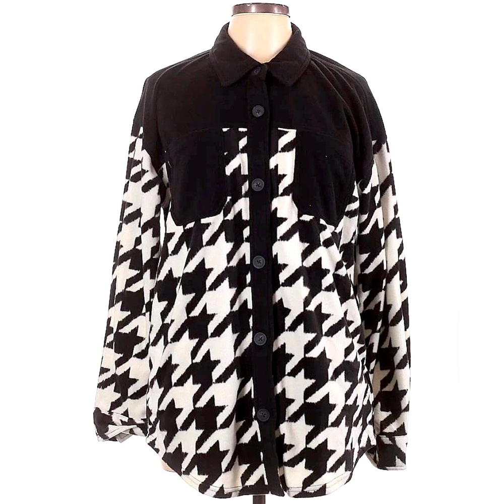 Shacket-Black & White Houndstooth Pattern